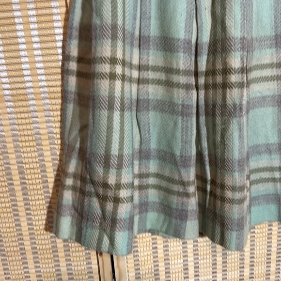 Vintage Garland 1970s? Blue Gray Plaid Box Pleated Wool Circle Skirt Small - Picture 4 of 16